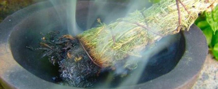 Окуривание травами