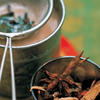 Как раз для холодов — согревающий индийский пряный чай