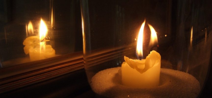 Святочное гадание онлайн «В пламени свечи»