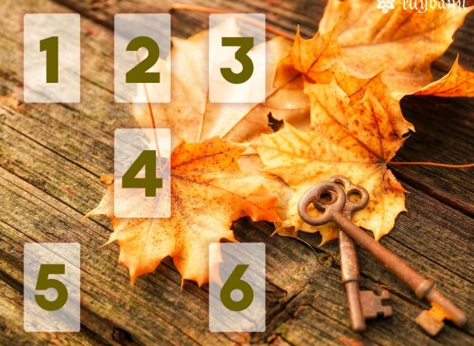 Tarot spread “Keys to Autumn”